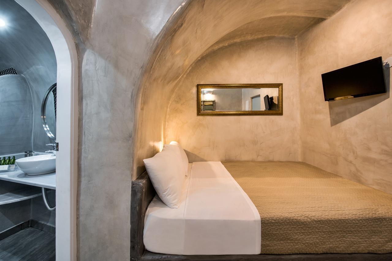 Katerina'S Castle - Caldera Cave Hotel Imerovigli  Dış mekan fotoğraf